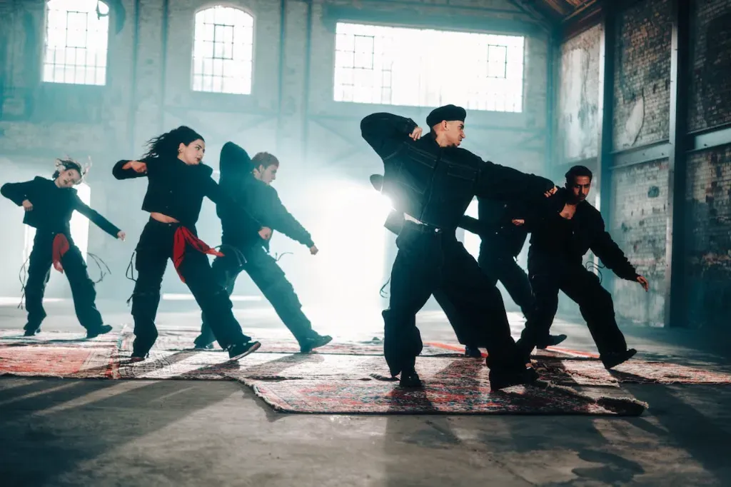 Obuwie sportowe typu sneakersy